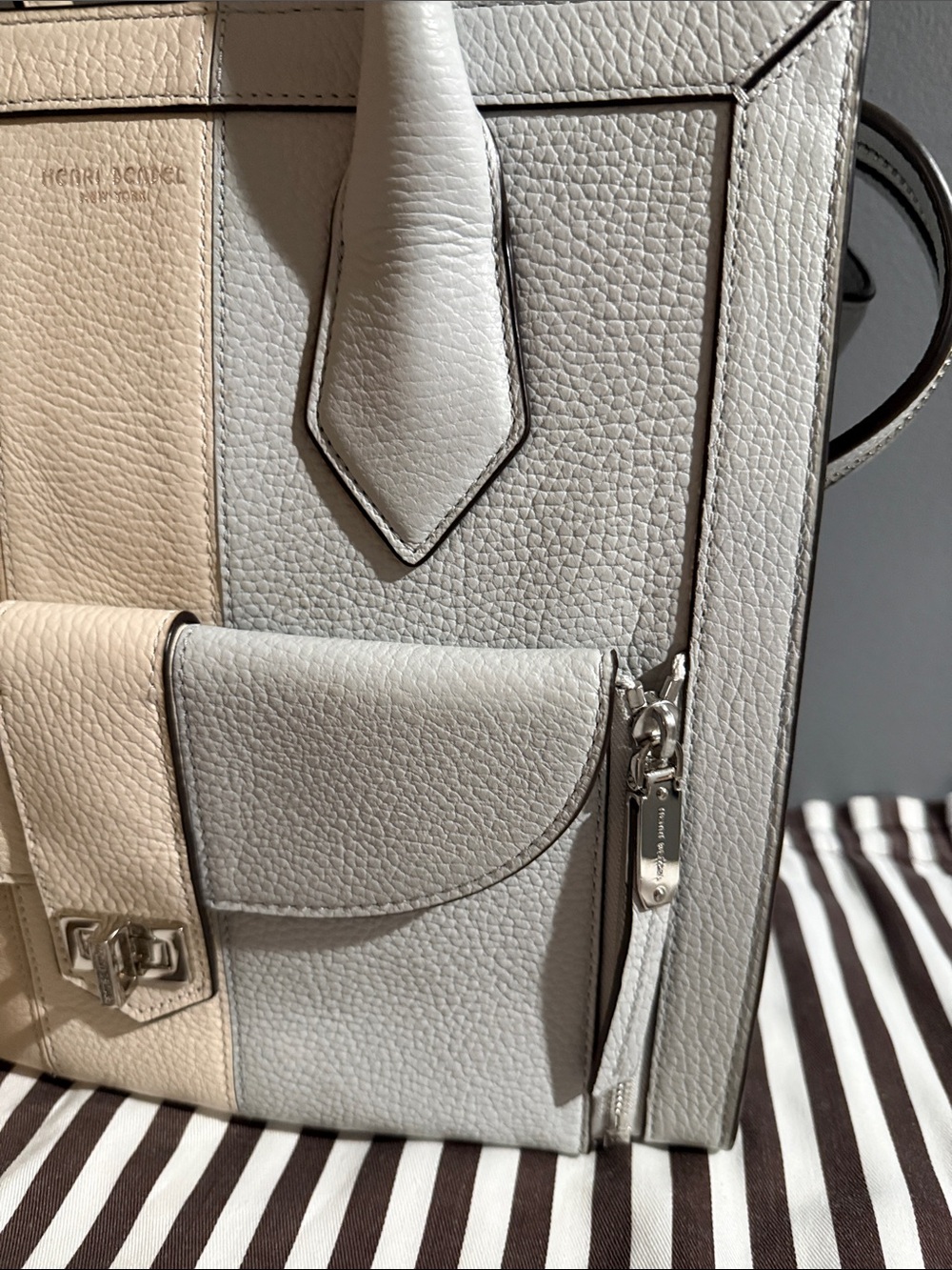 Henri Bendel Rivington tote is crafted from textured cream leather - Picture 4 of 16